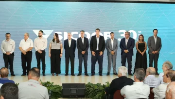 Trinta Anos de História: Sicoob Montecredi celebra esse marco com Homenagens aos Sócios-Fundadores e Parceiros